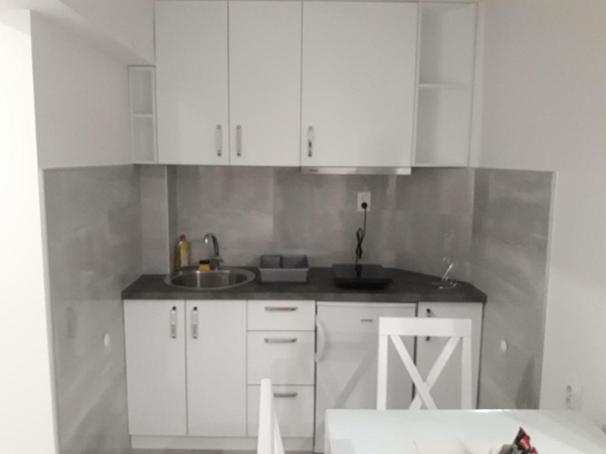 Apartman Mn วรินรัชกา บานยา ภายนอก รูปภาพ